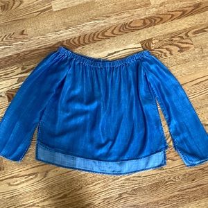 Cloth & Stone Chambray Top Small Off Shoulder Spring Essential
